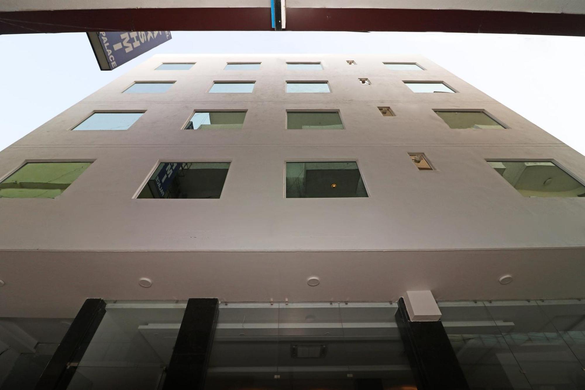 Hotel O Aamara New Delhi Exterior photo