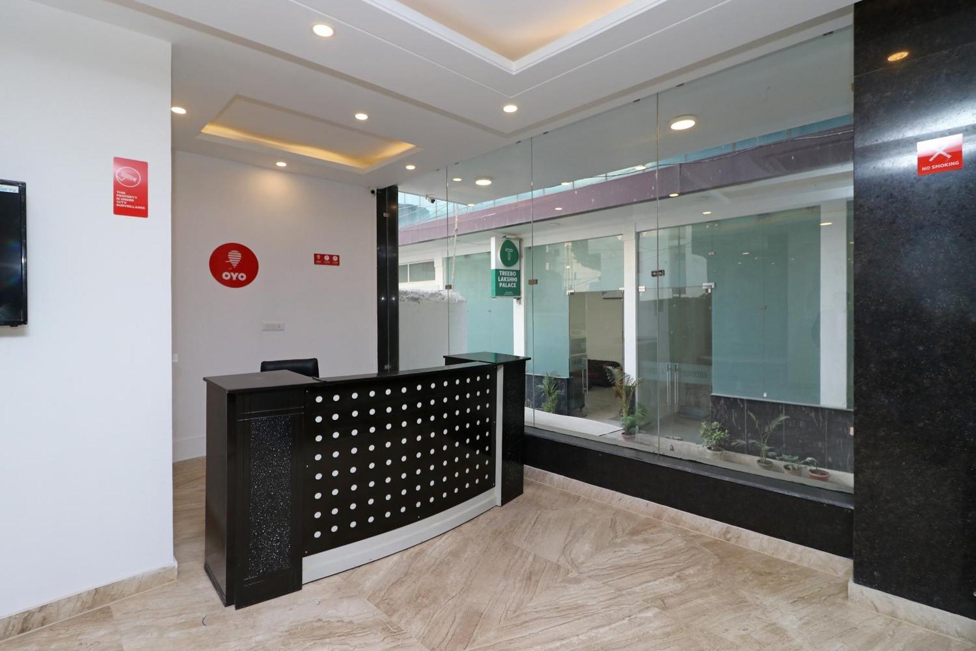Hotel O Aamara New Delhi Exterior photo